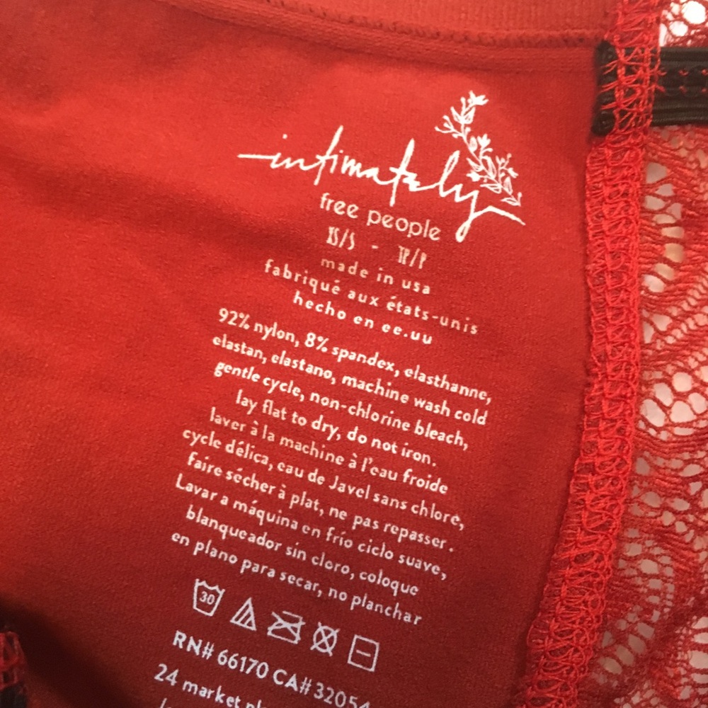 LAST CHANCE Free People Lace Bandeau NWOT - Picture 7 of 8